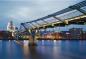 Preview: Fototapete 368 x 254 cm - 8-924 Millennium Bridge - versandkostenfrei in D*