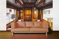 Preview: MS-5-2890 als Wandtapete in modernem Interieur; Retro-Design mit räumlicher Tiefe und Vintage-Charme