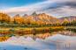 Preview: Vlies-Fototapete MS-5-3038 mit alpinem Bergmotiv – Format 375 × 250 cm, brillante Farben, klare Linien, Naturpanorama in XX