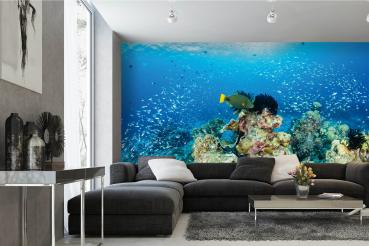 „Tiermotiv-Fototapete MS-5-0533 als Blickfang im Wohnzimmer – lebendige Farben und räumliche Tiefe“