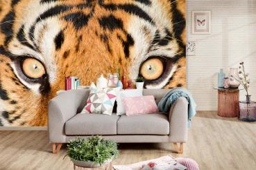 „Tiermotiv-Fototapete MS-5-0551 als Blickfang im Wohnzimmer – lebendige Farben und räumliche Tiefe“