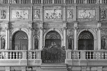 Vlies-Fototapete MS-5-0809 mit geometrischem Architektur-Motiv - Format 375 