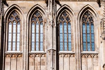 Vlies-Fototapete MS-5-0821 mit geometrischem Architektur-Motiv - Format 375 