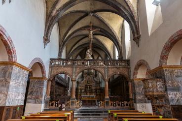 Vlies-Fototapete MS-5-0891 mit geometrischem Architektur-Motiv - Format 375 