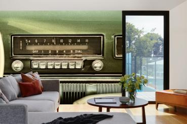 MS-5-2187 als Wandtapete in modernem Interieur; Retro-Design mit räumlicher Tiefe und Vintage-Charme