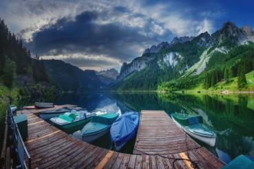 Vlies-Fototapete MS-5-3055 mit alpinem Bergmotiv – Format 375 × 250 cm, brillante Farben, klare Linien, Naturpanorama in XX