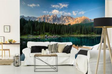 Berge-Fototapete MS-5-3076 in modernem Wohnraum – imposante Landschaft, räumliche Tiefe, stilvolle Wandgestaltung mit Naturakzen