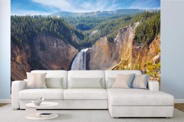 Fototapete MS-5-3170 mit Wasserfall-Motiv in einem modern eingerichteten Wohnraum