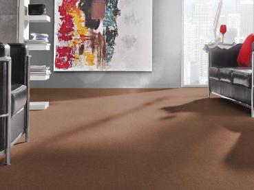 Nutria Melange 1N95 als Bodenbelag in modernem Wohnraum; hochwertiger Vorwerk-Velours mit wohnlicher Wirkung