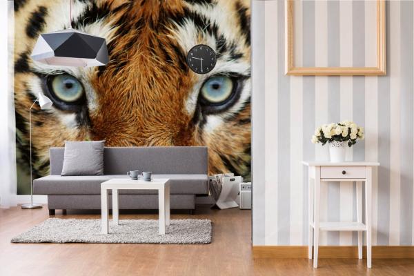 „Tiermotiv-Fototapete MS-5-0539 als Blickfang im Wohnzimmer – lebendige Farben und räumliche Tiefe“