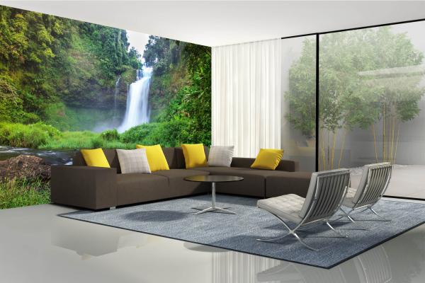 Fototapete MS-5-1612 mit Wasserfall-Motiv in einem modern eingerichteten Wohnraum