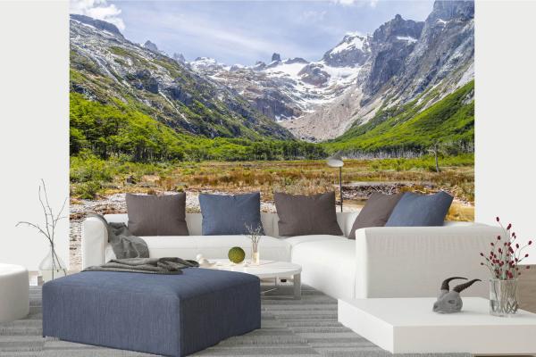 Berge-Fototapete MS-5-1635 in modernem Wohnraum – imposante Landschaft, räumliche Tiefe, stilvolle Wandgestaltung mit Naturakzen