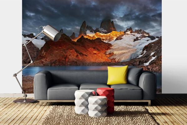 Berge-Fototapete MS-5-1958 in modernem Wohnraum – imposante Landschaft, räumliche Tiefe, stilvolle Wandgestaltung mit Naturakzen