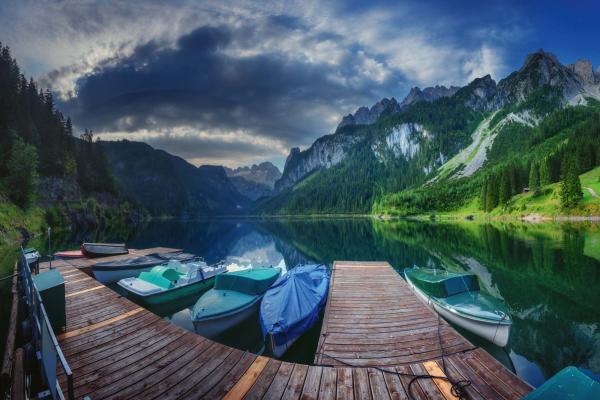 Vlies-Fototapete MS-5-3055 mit alpinem Bergmotiv – Format 375 × 250 cm, brillante Farben, klare Linien, Naturpanorama in XX