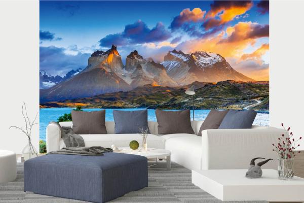 Berge-Fototapete MS-5-3066 in modernem Wohnraum – imposante Landschaft, räumliche Tiefe, stilvolle Wandgestaltung mit Naturakzen