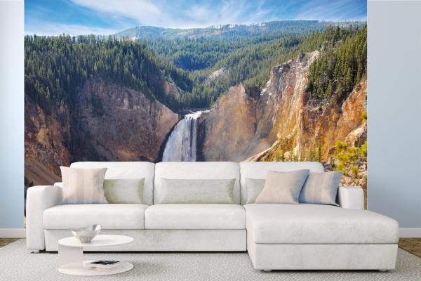 Fototapete MS-5-3170 mit Wasserfall-Motiv in einem modern eingerichteten Wohnraum